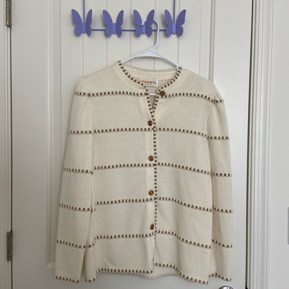 Vintage Vivanti women’s cream gold embroidered button up thick knit‎ top sweater